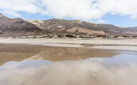 Temisa Famara Beach